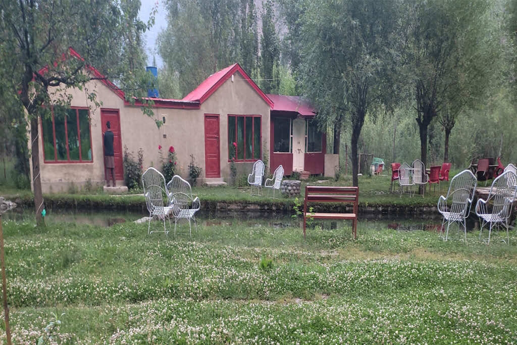Dewan Resort in Soq Valley Upper Kachura